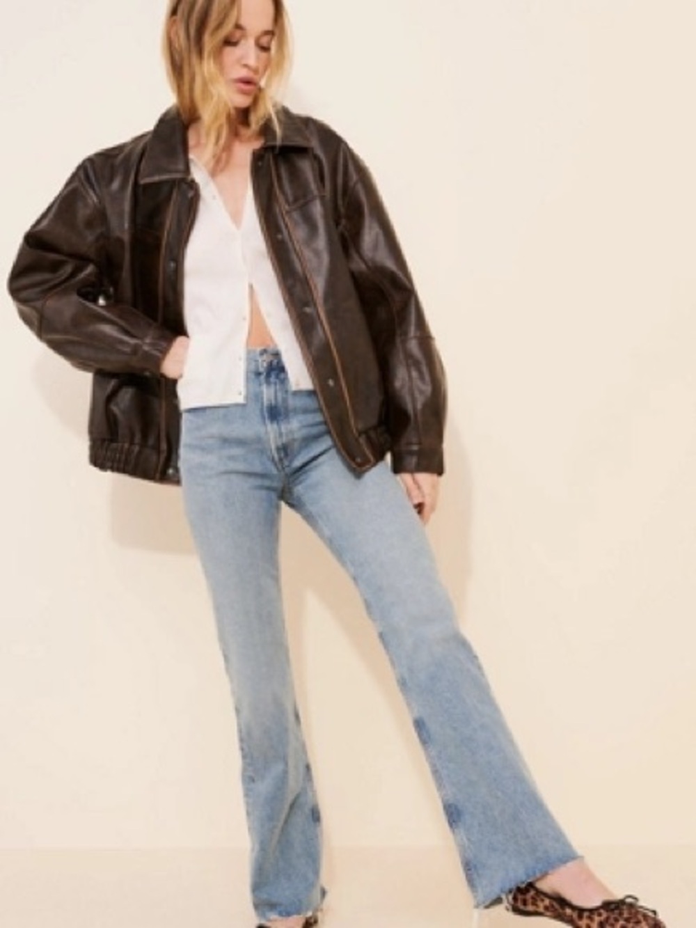 Agolde Leena Baby Flare Jeans - Picture 3 of 8